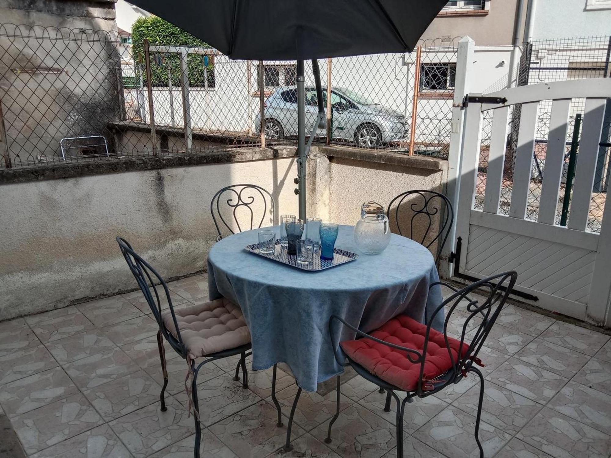 Maison Renovee Proche Vichy : 3 Chambres, Cour Fermee, Tout Inclus, Ideal Curistes Et Activites Naturelles - Fr-1-489-481 贝勒里夫·苏尔·阿列尔 外观 照片