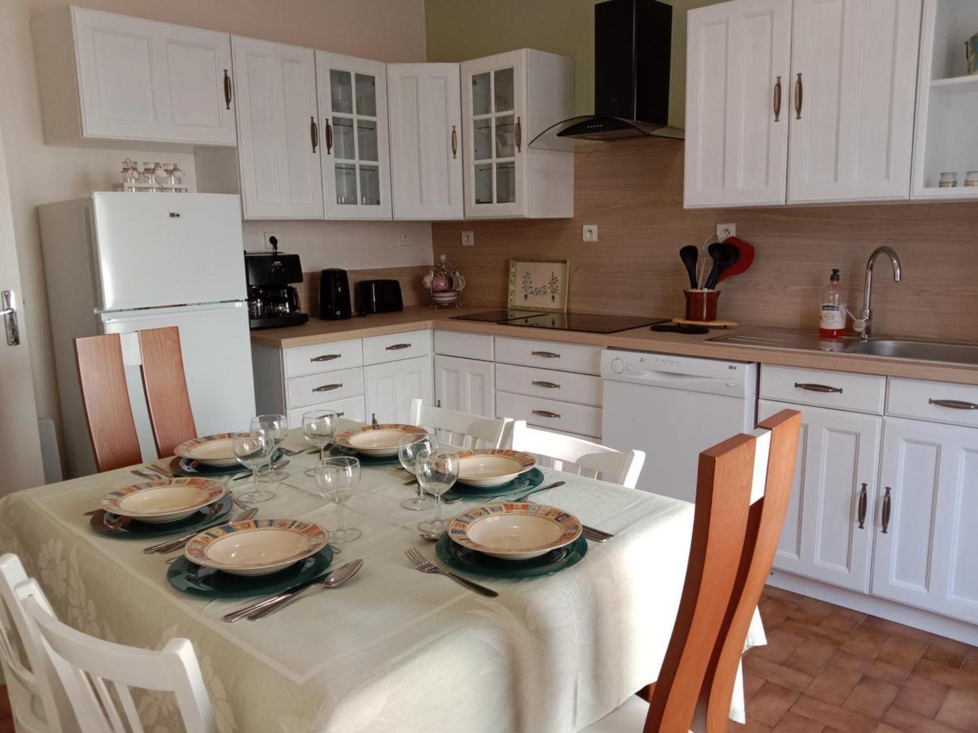 Maison Renovee Proche Vichy : 3 Chambres, Cour Fermee, Tout Inclus, Ideal Curistes Et Activites Naturelles - Fr-1-489-481 贝勒里夫·苏尔·阿列尔 外观 照片